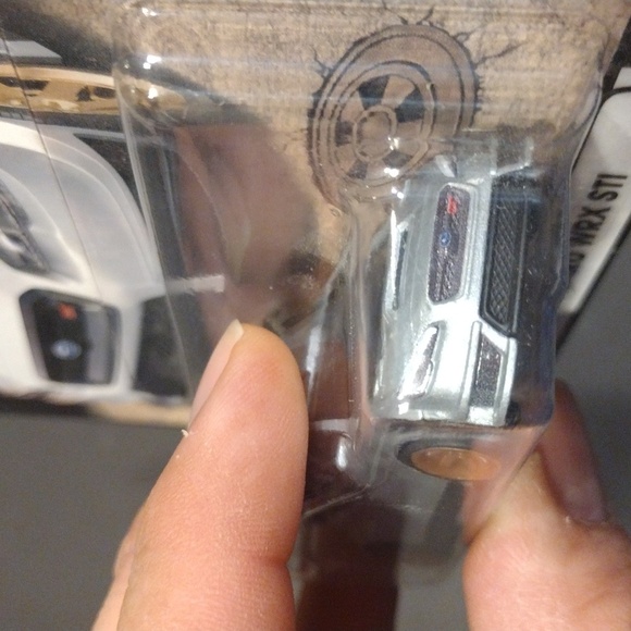 Hot Wheels 2024 Boulevard Premium ‘16 Subaru WRX STI - Picture 4 of 8